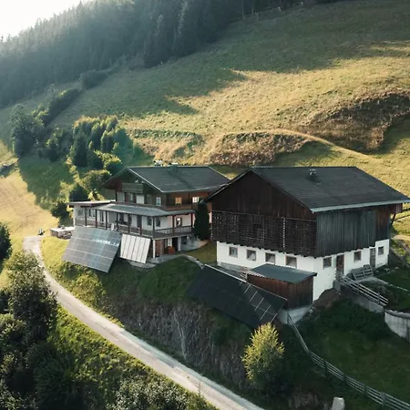 Peter's - Bergbauernhof Mit Weitblick Apartmán *