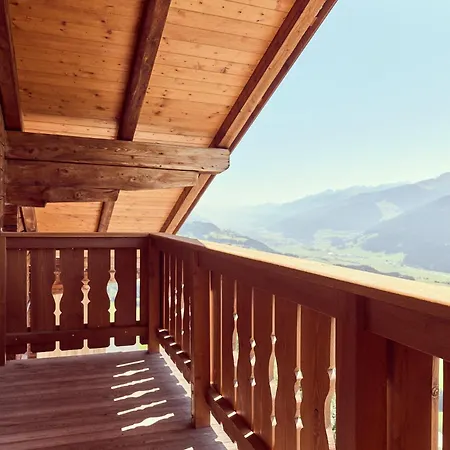 Peter's - Bergbauernhof Mit Weitblick Appartamento *