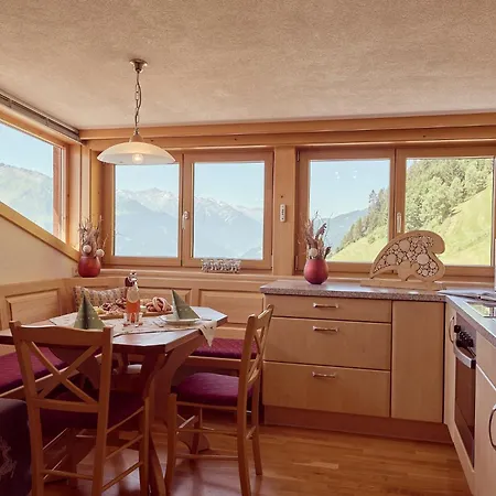 Peter's - Bergbauernhof Mit Weitblick Appartement